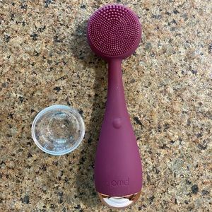 PMD Clean, Berry. Very gently used